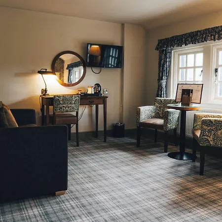 The Pheasant - The Collection Group 4*