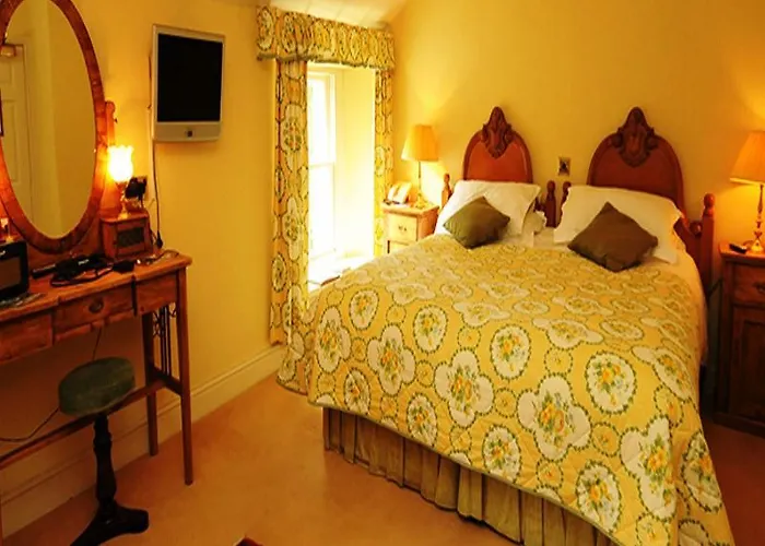 Inn The Pheasant - The Collection Group 4*